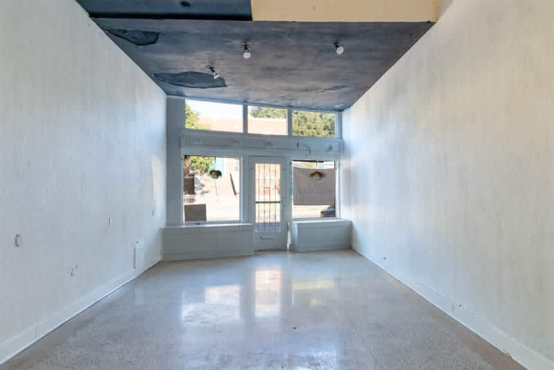 2505 South Presa Street – photo 5