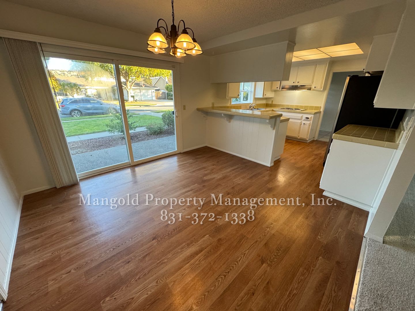 Beautiful 4-bed 2-bath Home with Cozy Fireplace and Large Backyard! – photo 5