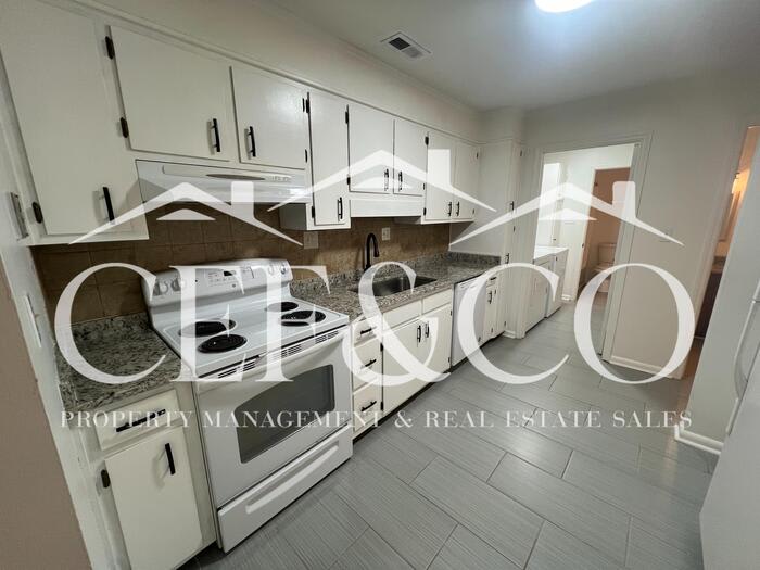 751 Springdale Drive – photo 5