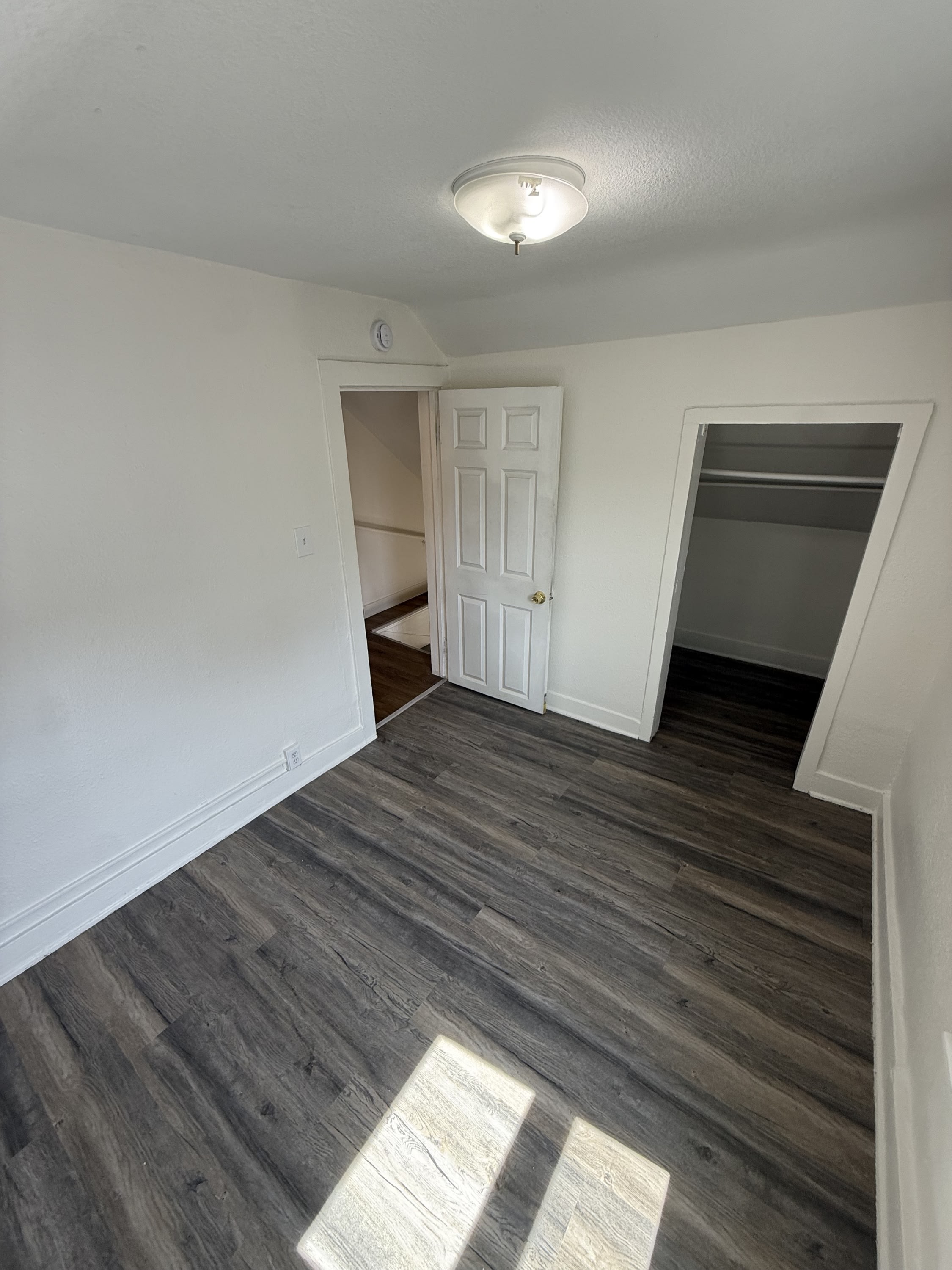 353 Sherburne Ave. – photo 5