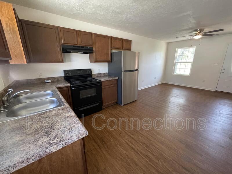 2100 Orchard St. Apt C – photo 5