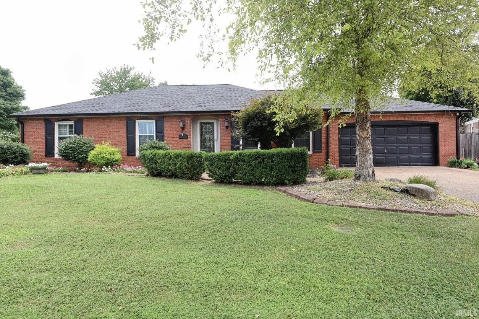 8231 Lake Terrace Drive – photo 1