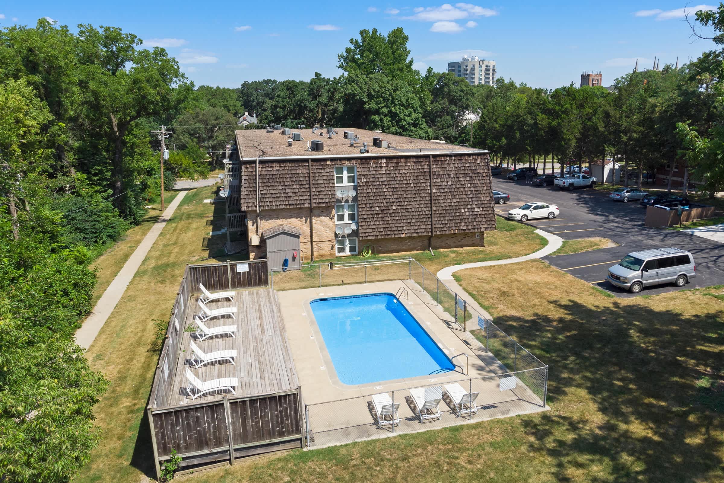 The 4220 Grand Apartments – photo 5