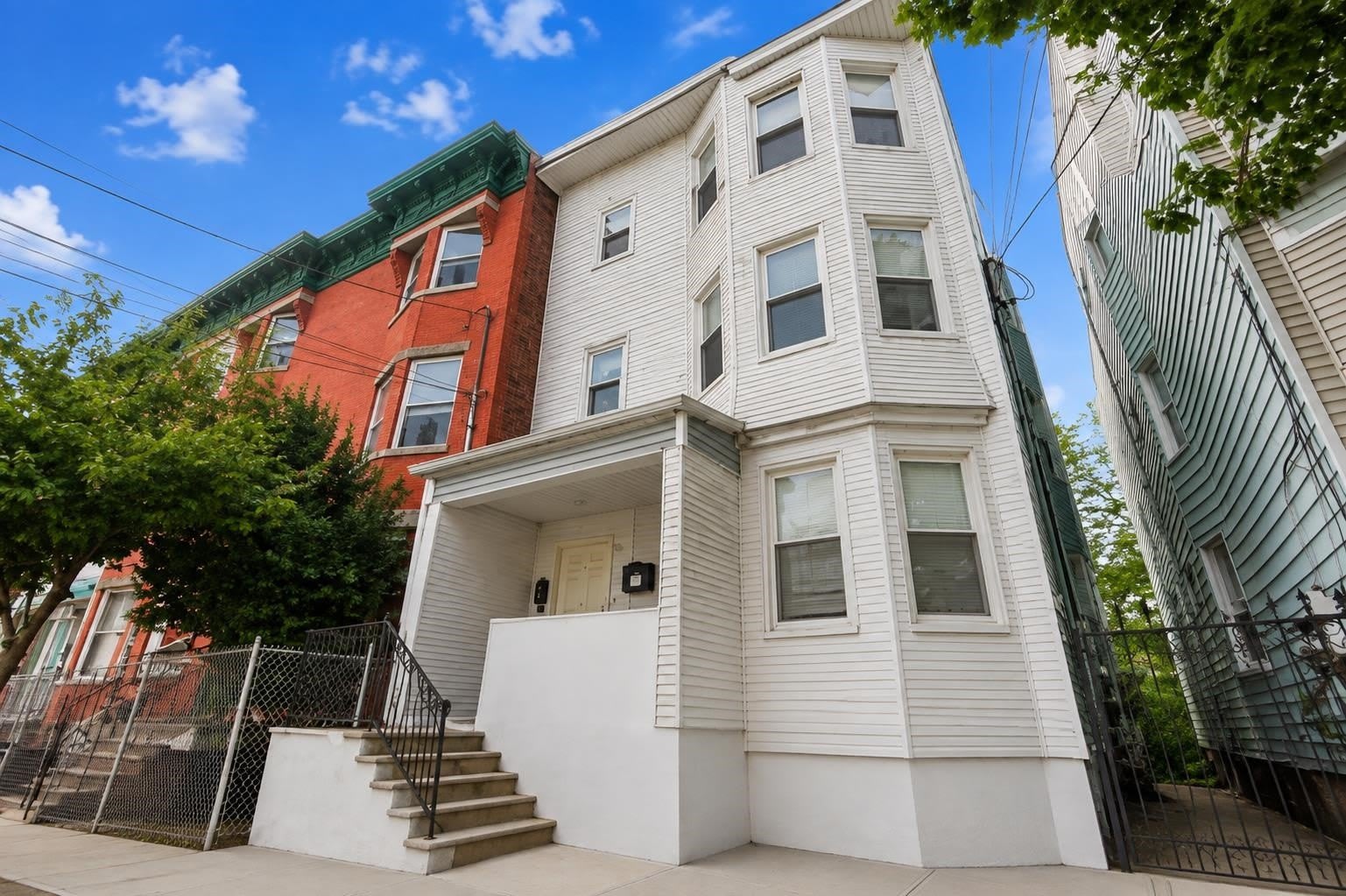 52 3RD ST – photo 2