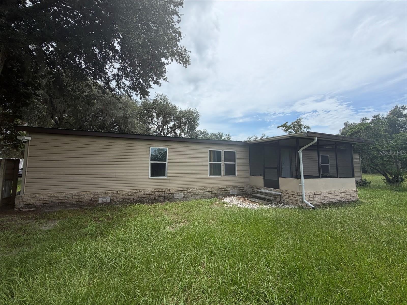 6828 STATE ROAD 33 – photo 2