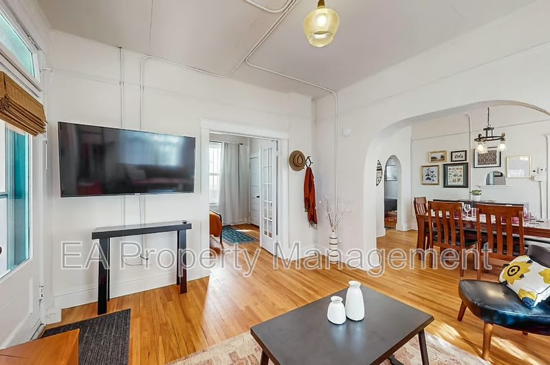 219 Stover Ave SW – photo 3
