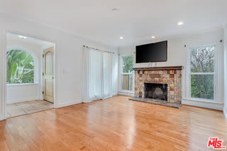 409 North Kilkea Drive – photo 5