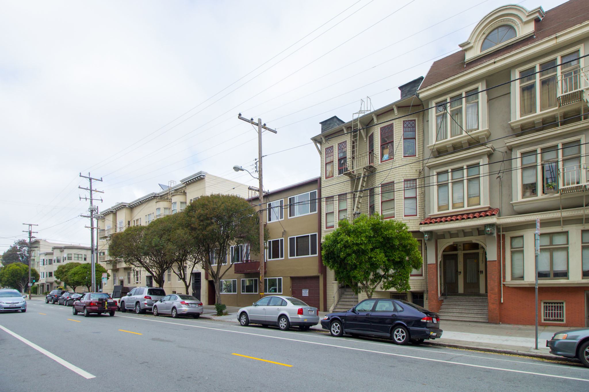 312 BAKER Apartments – photo 3