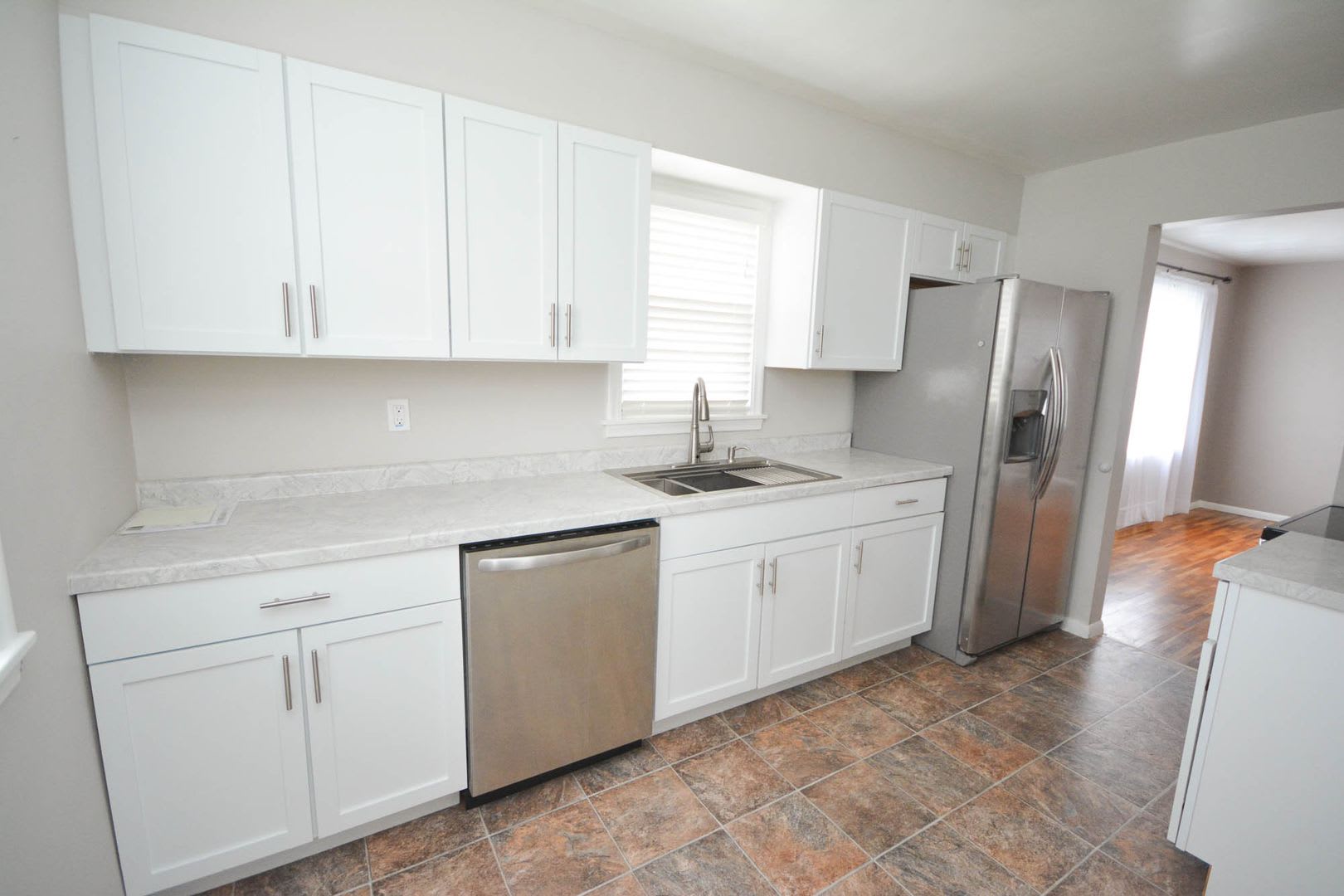 Impeccable updated home just blocks from downtown! – photo 5