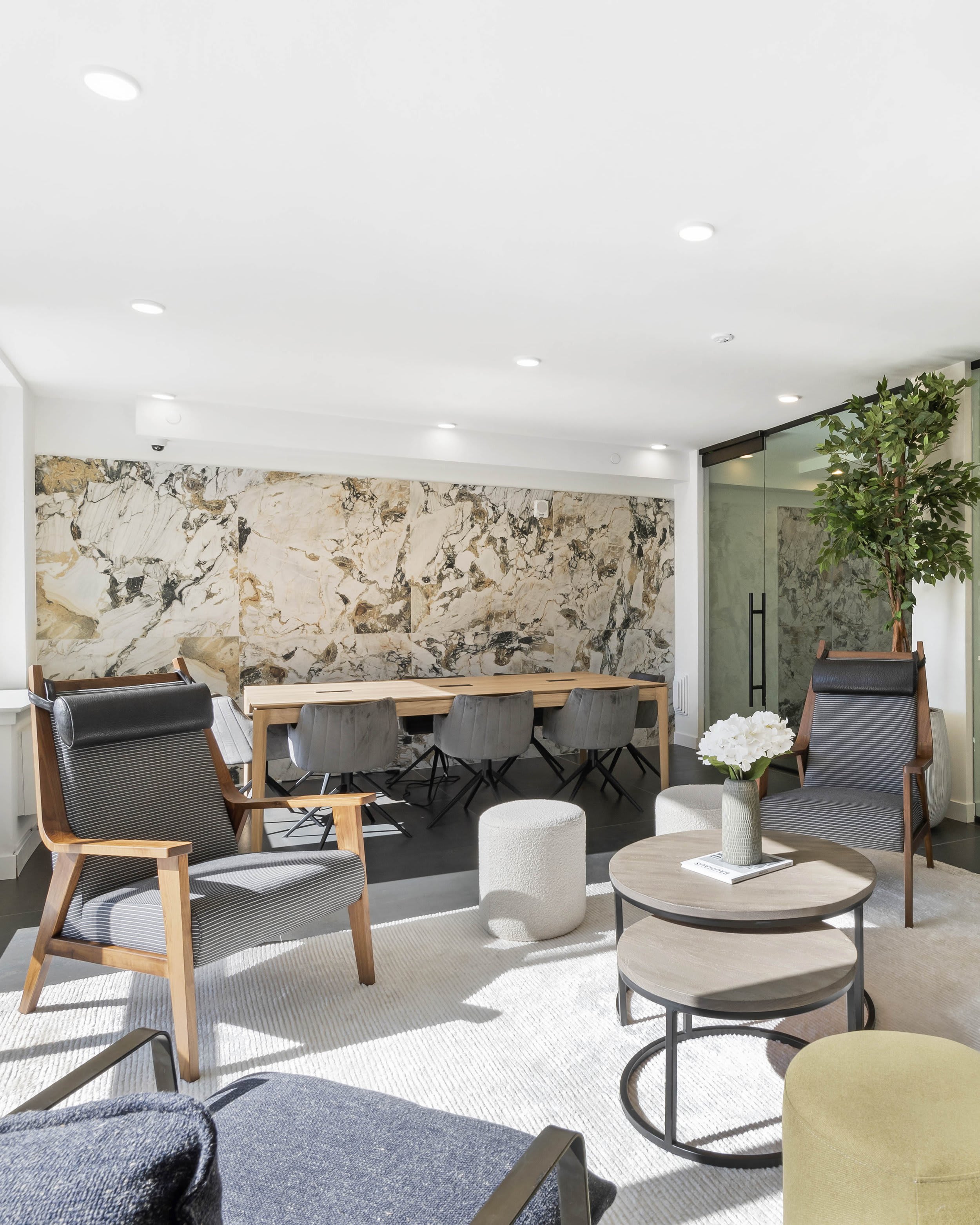 55 Jordan Ave – photo 1