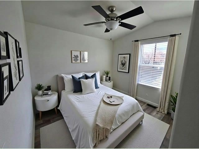 3825 N Nellis Blvd – photo 4