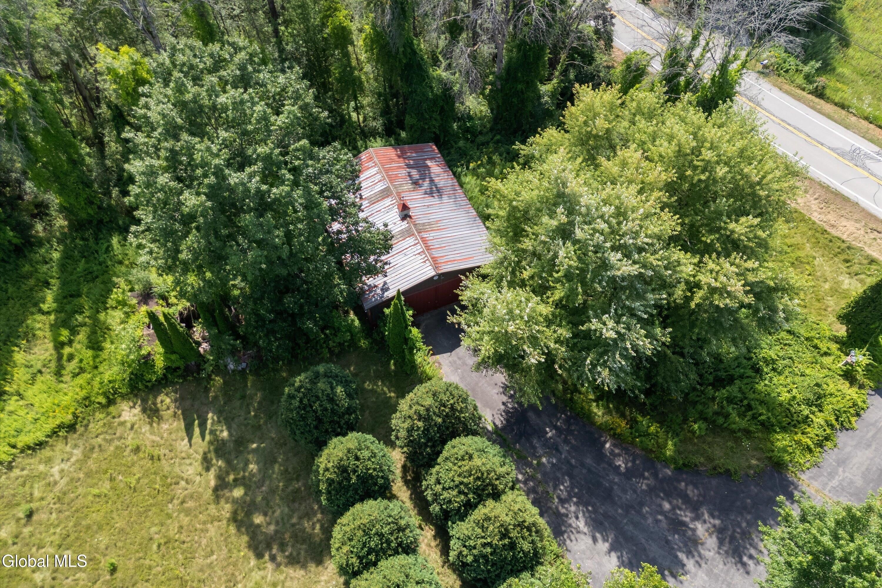2130 Rowley Road – photo 5