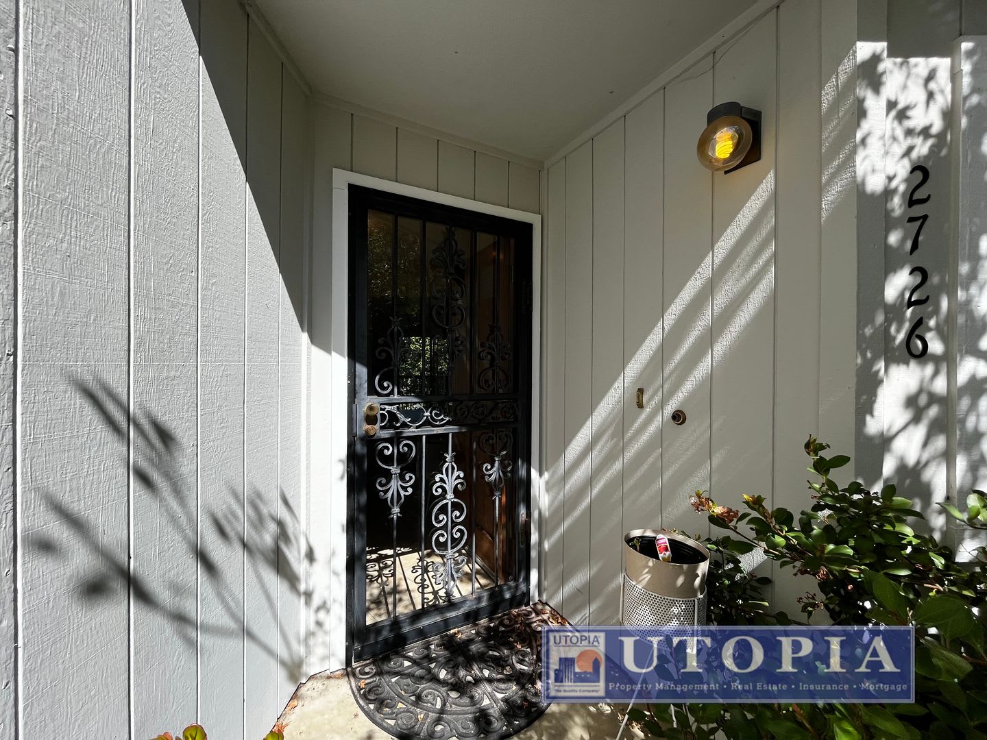 Charming Santa Cruz Townhouse 3 Beds 2 5 Baths With Private Patio Spacious Layout And Prime Location – photo 3