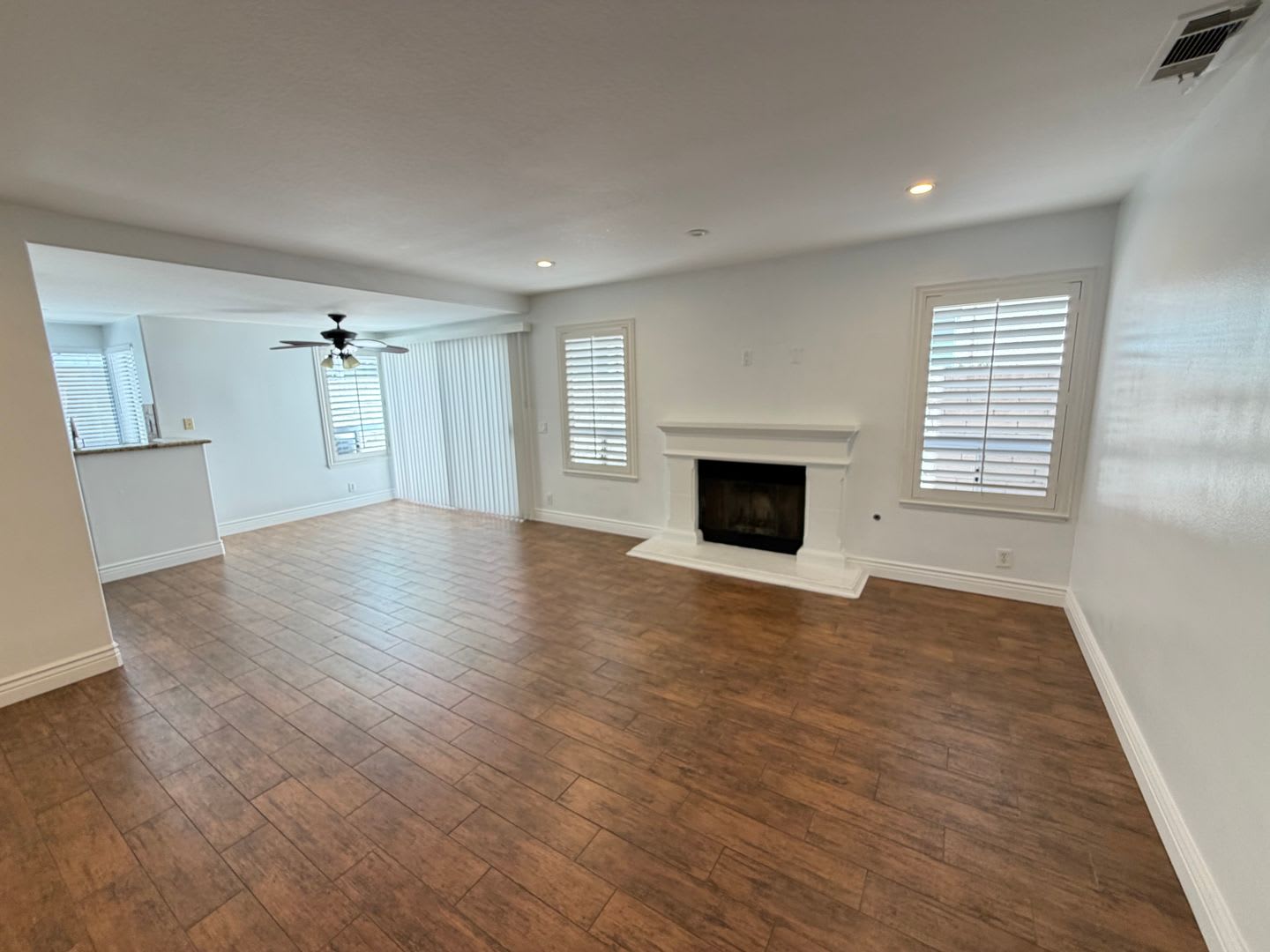 5 bed, 3 bath home in desirable Wood Ranch neighborhood – photo 5