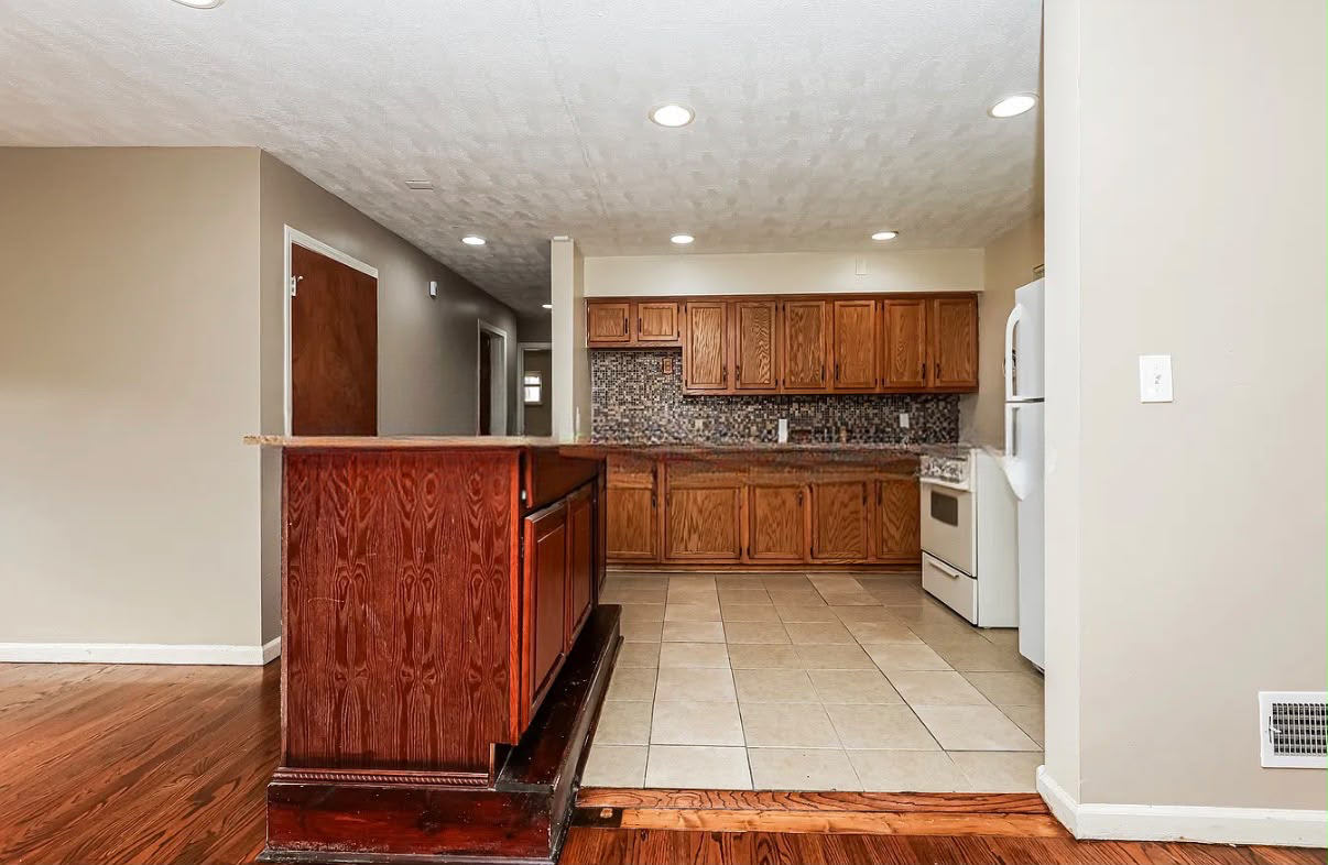 2668 Montana Ave – photo 2