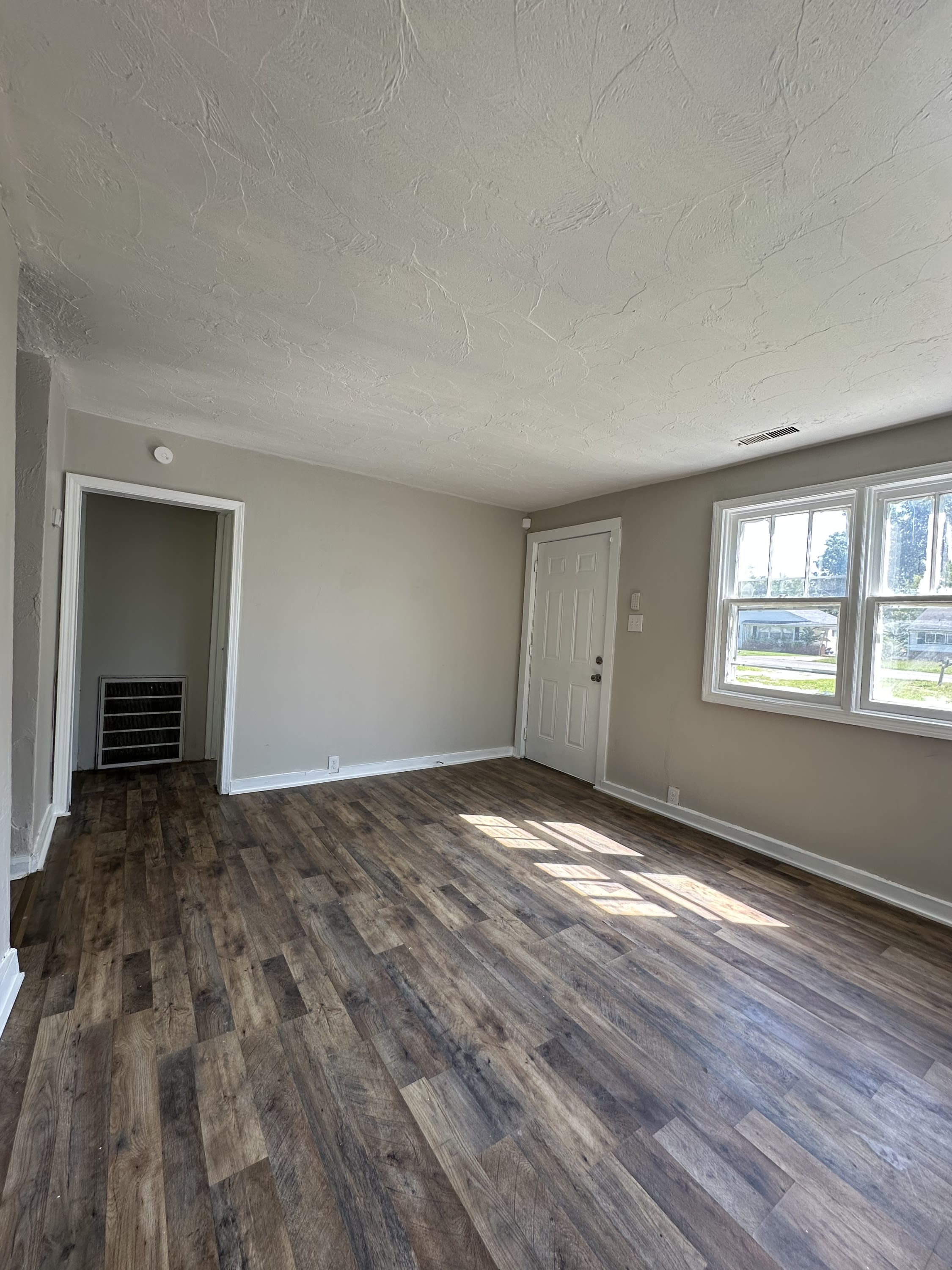 3411 Burton Place – photo 3