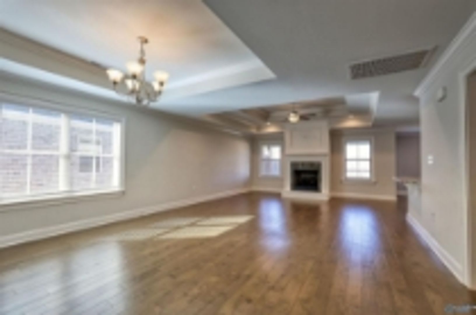 COMING SOON FOR RENT! STUNNING 3-BEDROOM + BONUS ROOM – photo 2