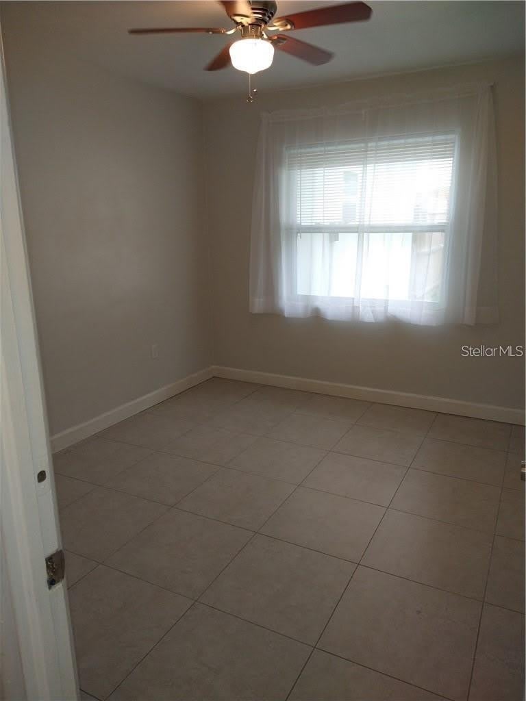 2155 TEMPLE Street – photo 2