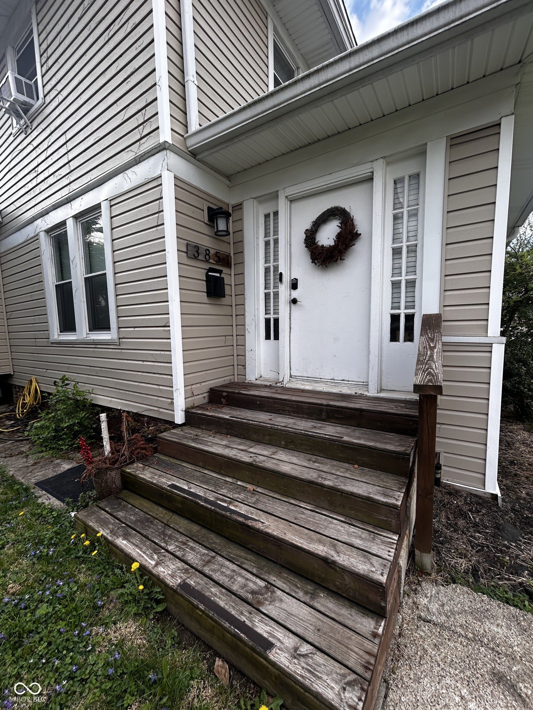 3851 Broadway Street – photo 2