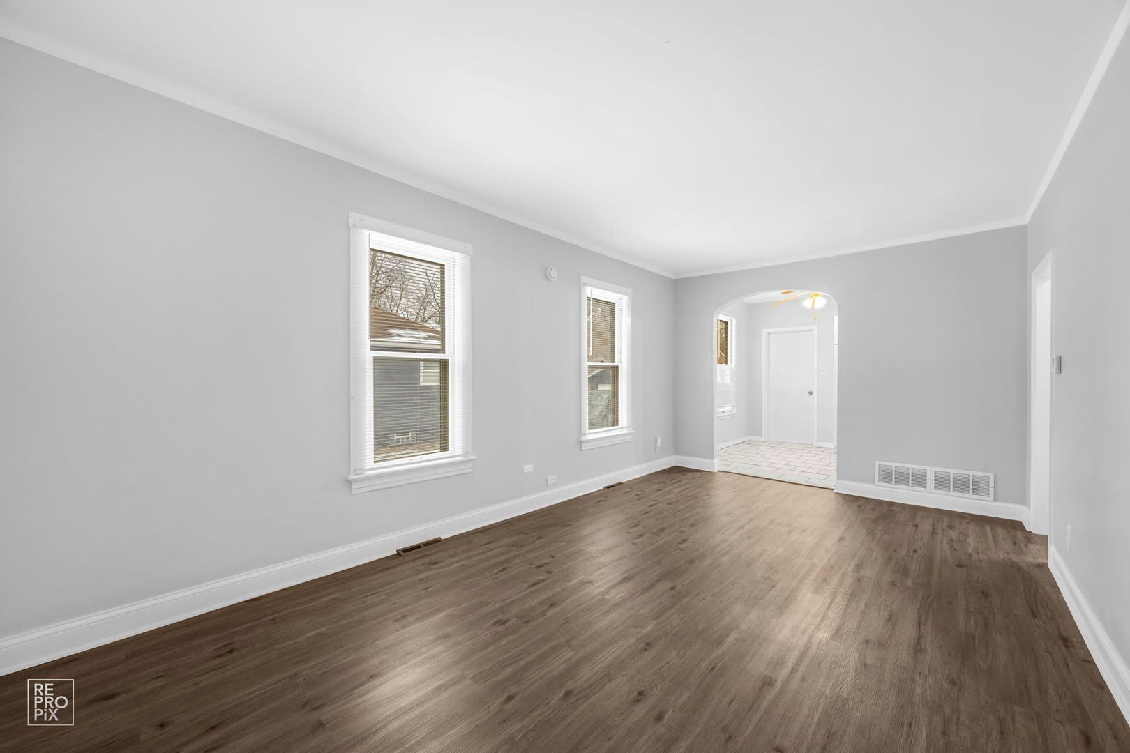 44 N Glenwood Avenue – photo 3