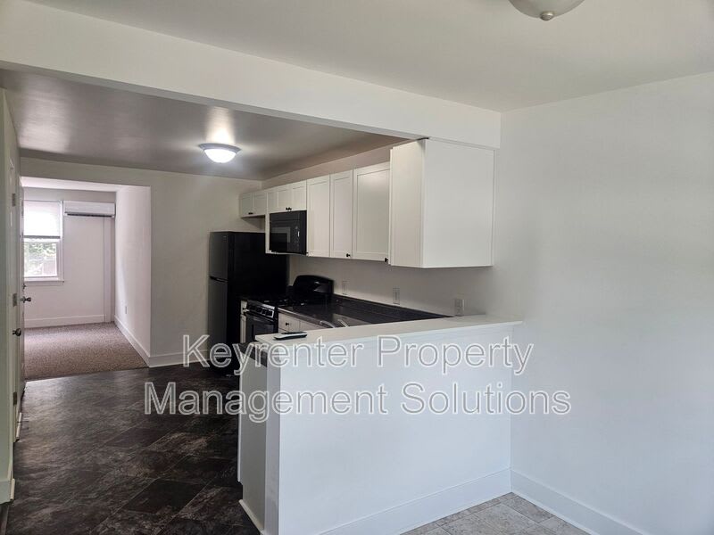 3891 Churchville Ave – photo 5