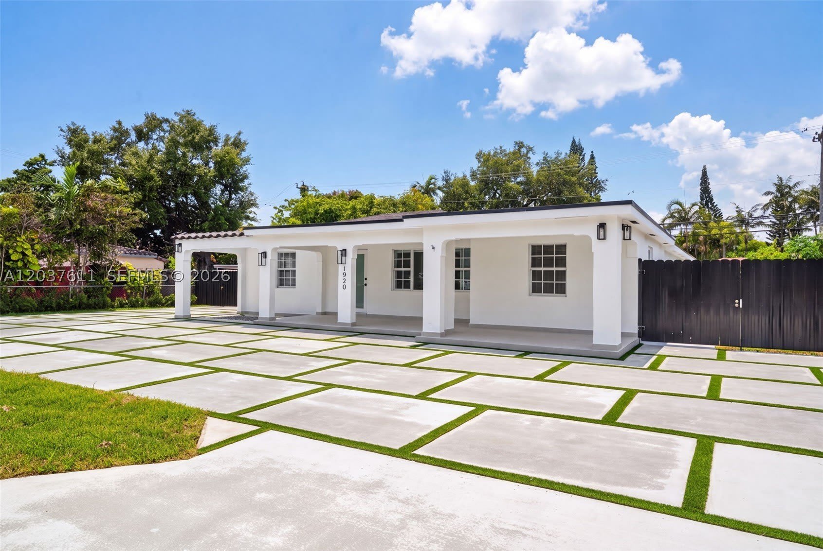 1920 SW 67th Ave – photo 2