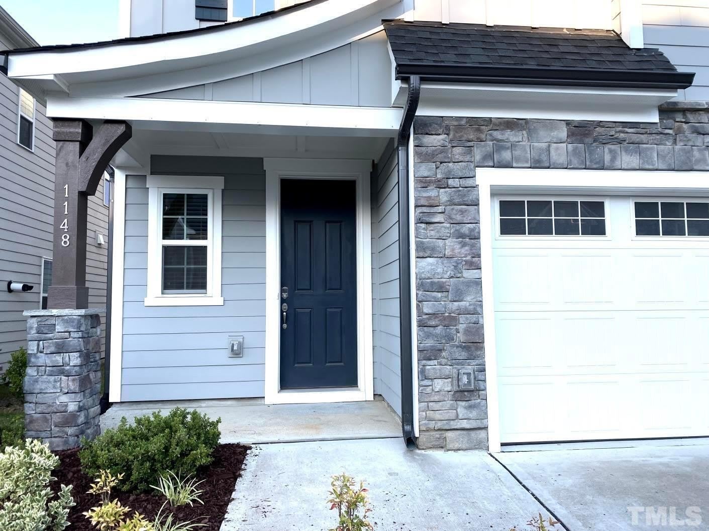 1148 Premier Key Drive – photo 2