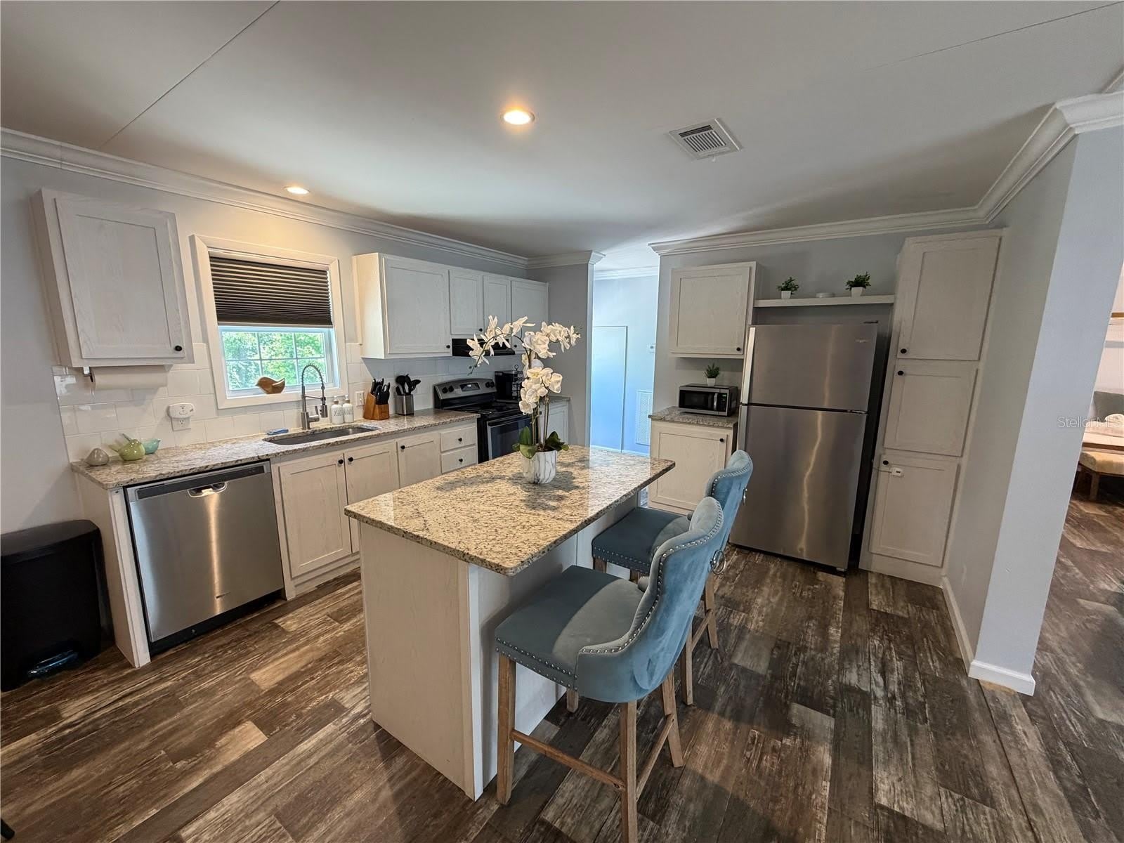 12309 Catalona Avenue – photo 5