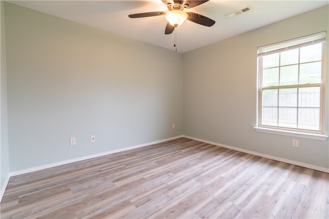 992 E Josie Kate Street – photo 2