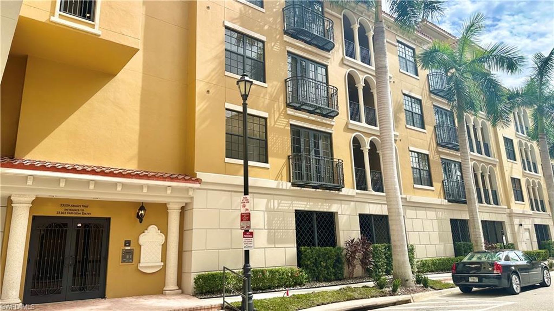 1 BR condo in The Residences of Coconut Point – photo 5