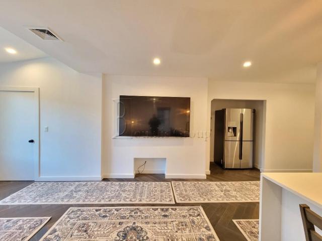 21 39 38Th Street – photo 4