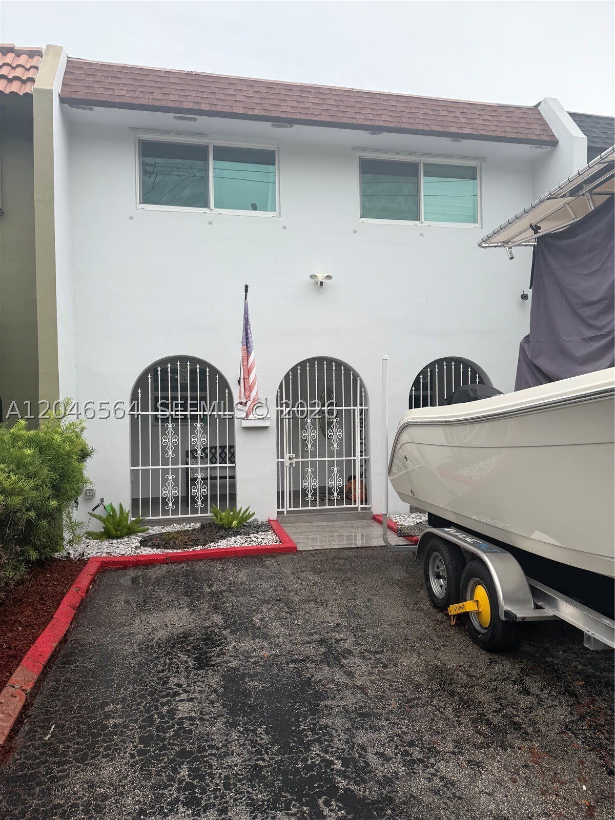 7151 W 3Rd Ct – photo 1