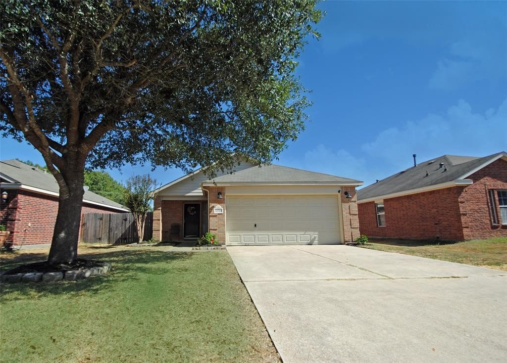 11714 Elizabeth Ct – photo 1