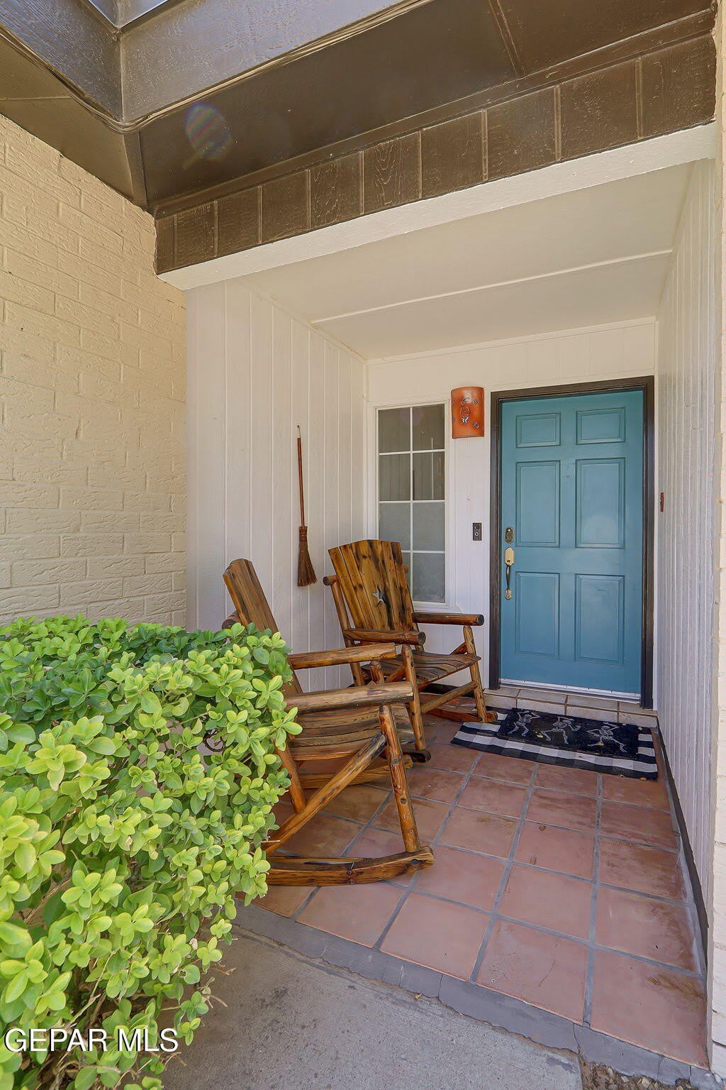 4348 LOMA HERMOSA Drive – photo 4