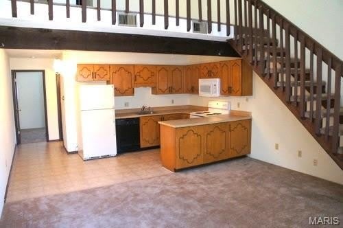 826 White Oak Drive – photo 3