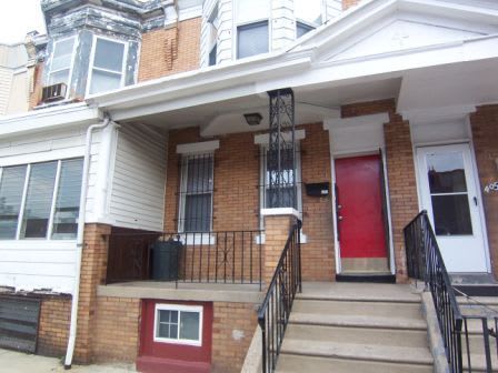 4059 N Marshall St – photo 1