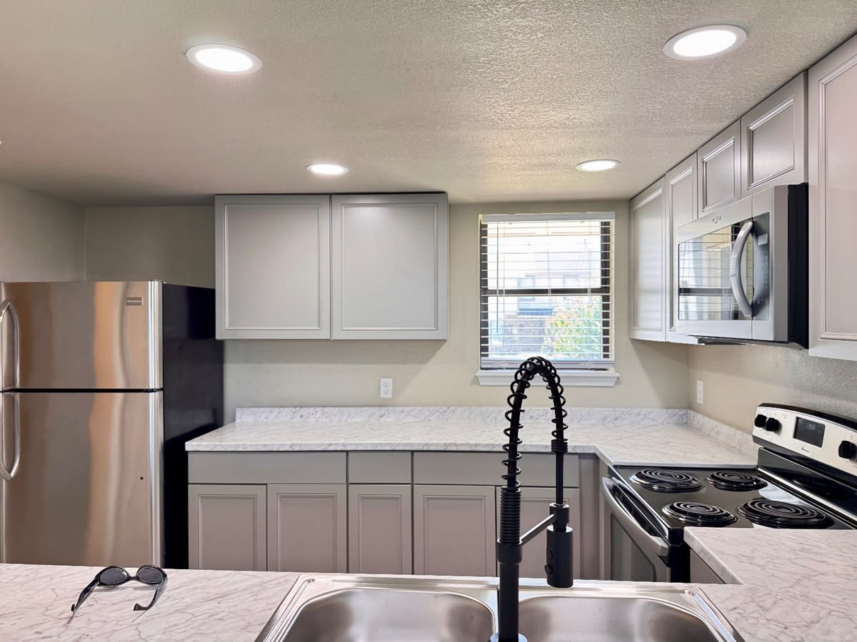 417 Northeast 115th Street – photo 4