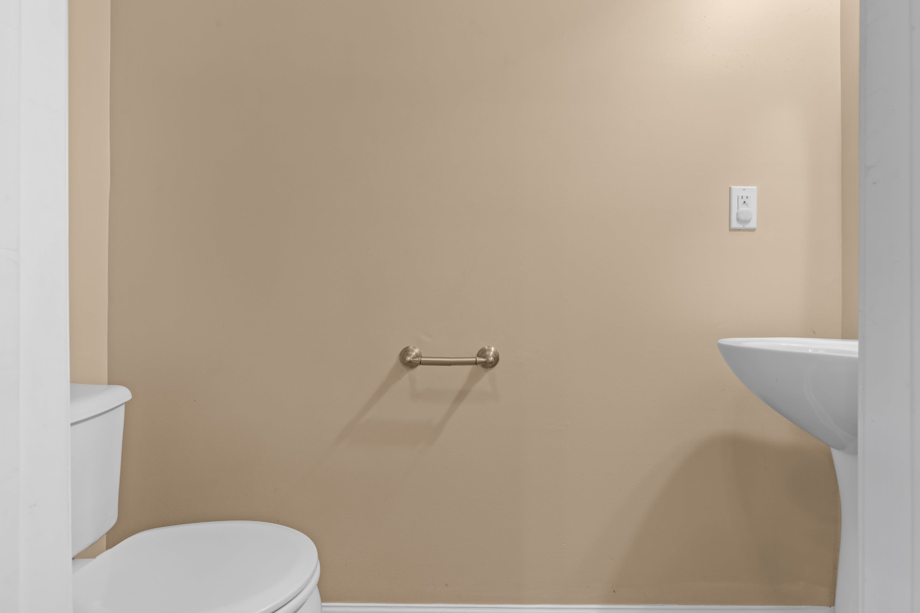 6225 Shenfield Lane – photo 5