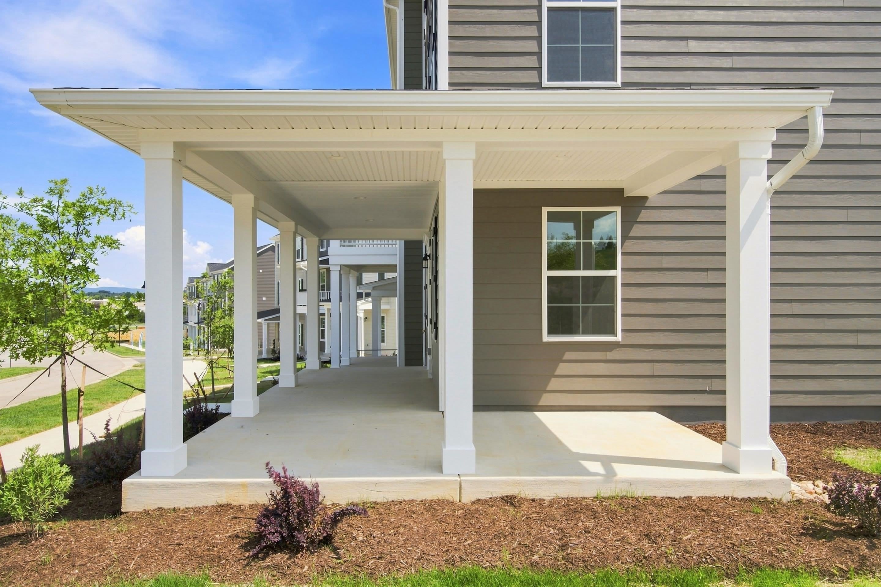 325 Quin W Stuart Boulevard – photo 2