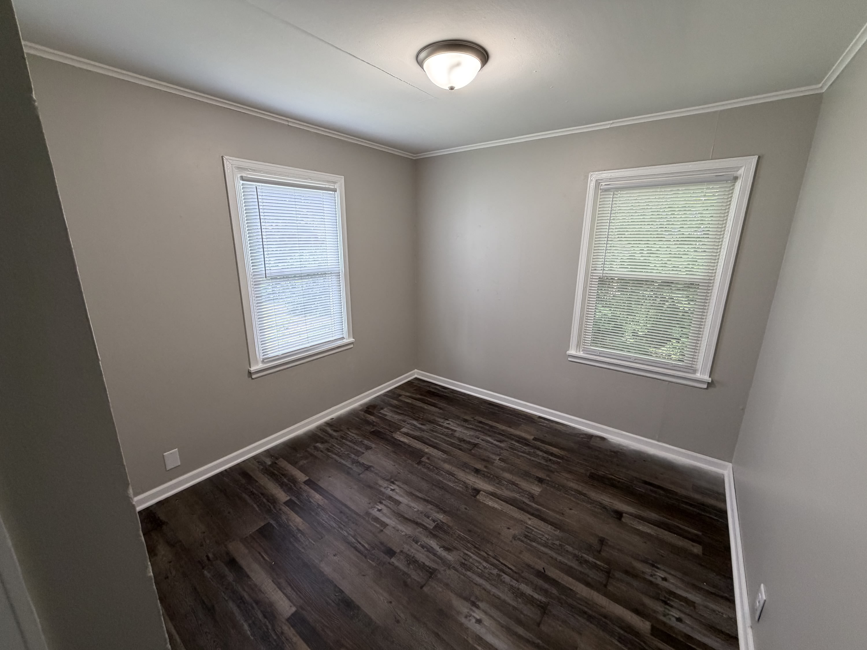 832 Garfield Avenue – photo 5