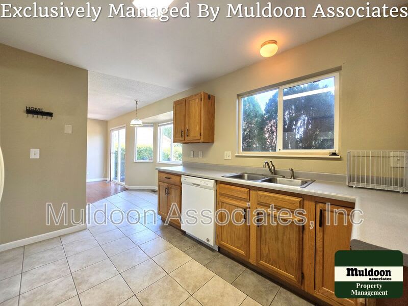 5920 Kittery Drive – photo 5