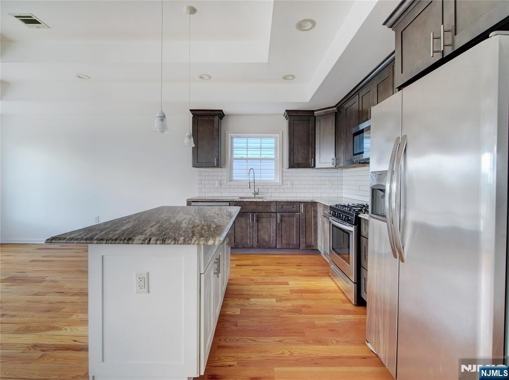 8907 Grand Avenue – photo 3