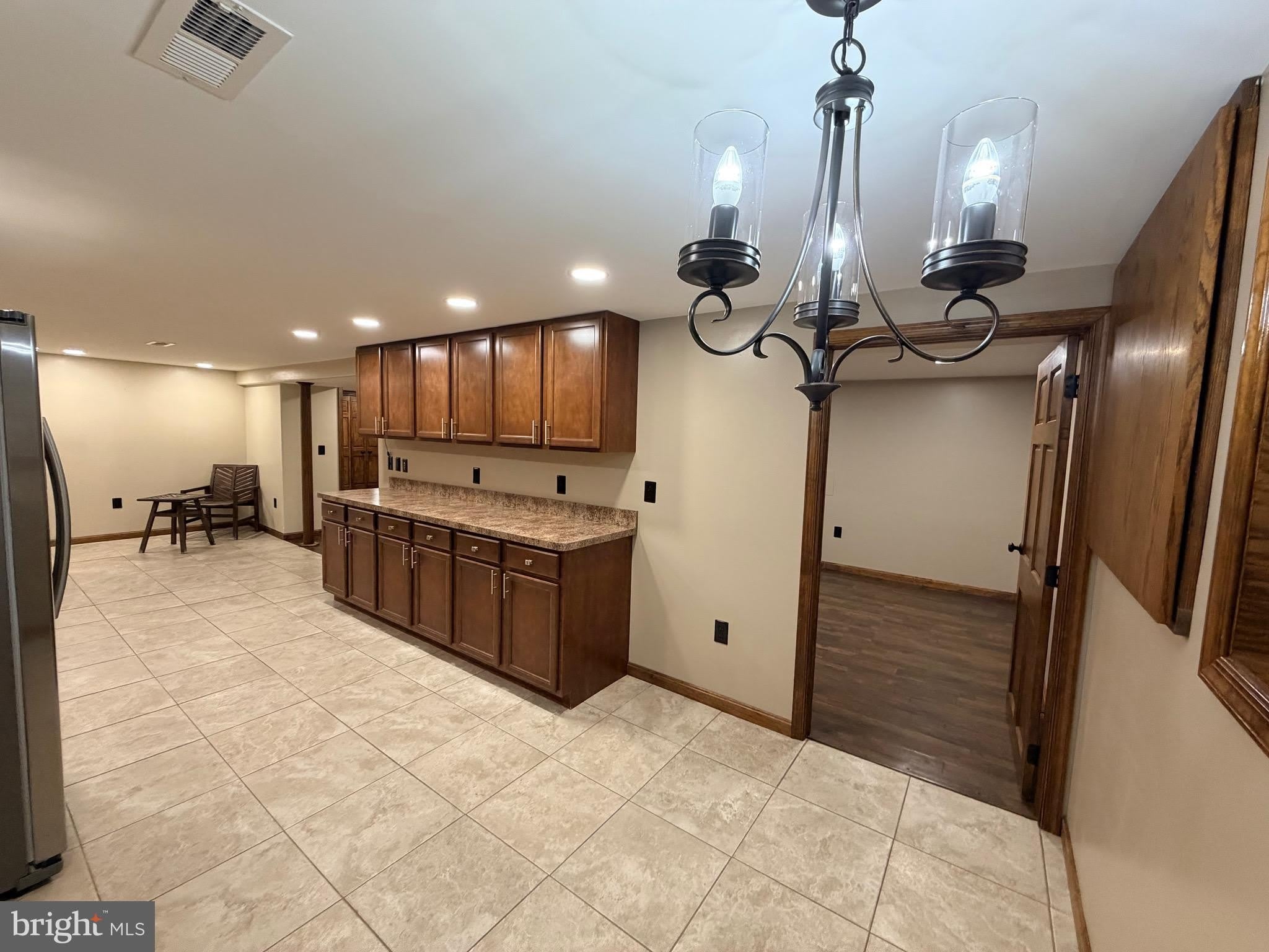1105 MEANDER Drive – photo 3