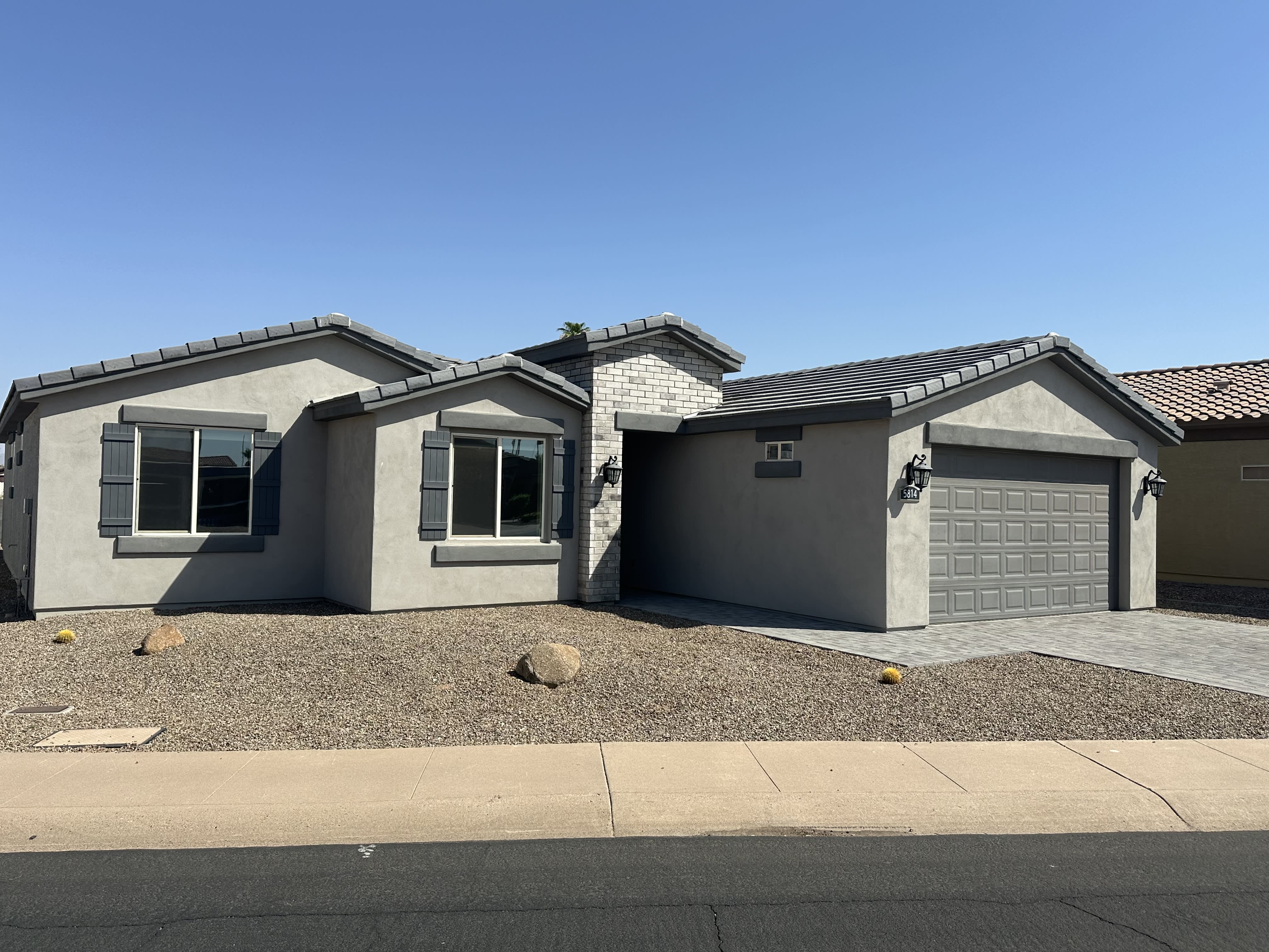 5814 E Lockwood St – photo 2
