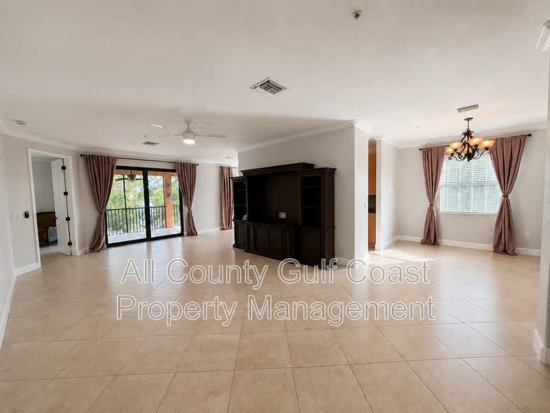 211 RED FOX CT – photo 4