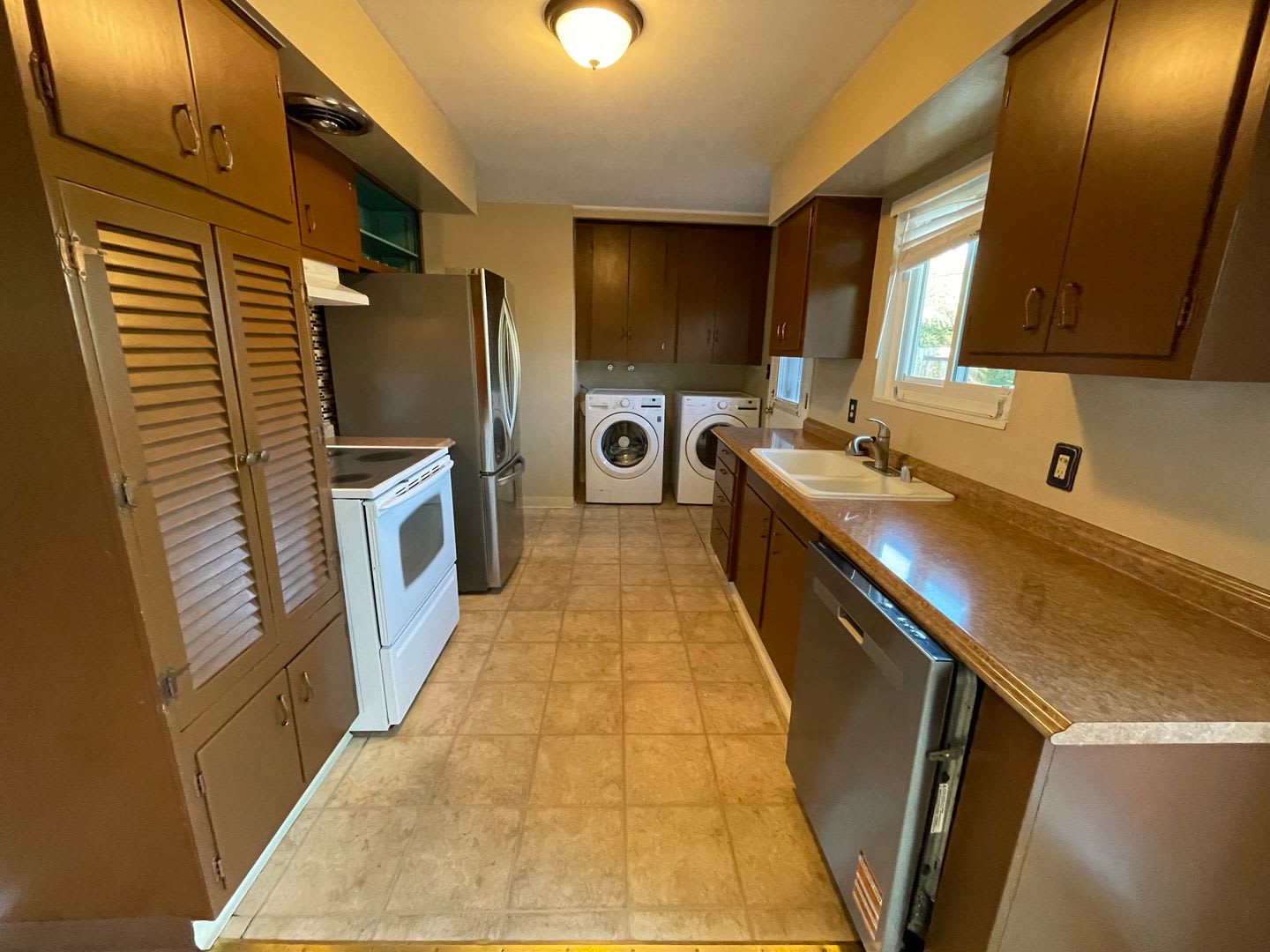 3 Bedroom and 2 – photo 4