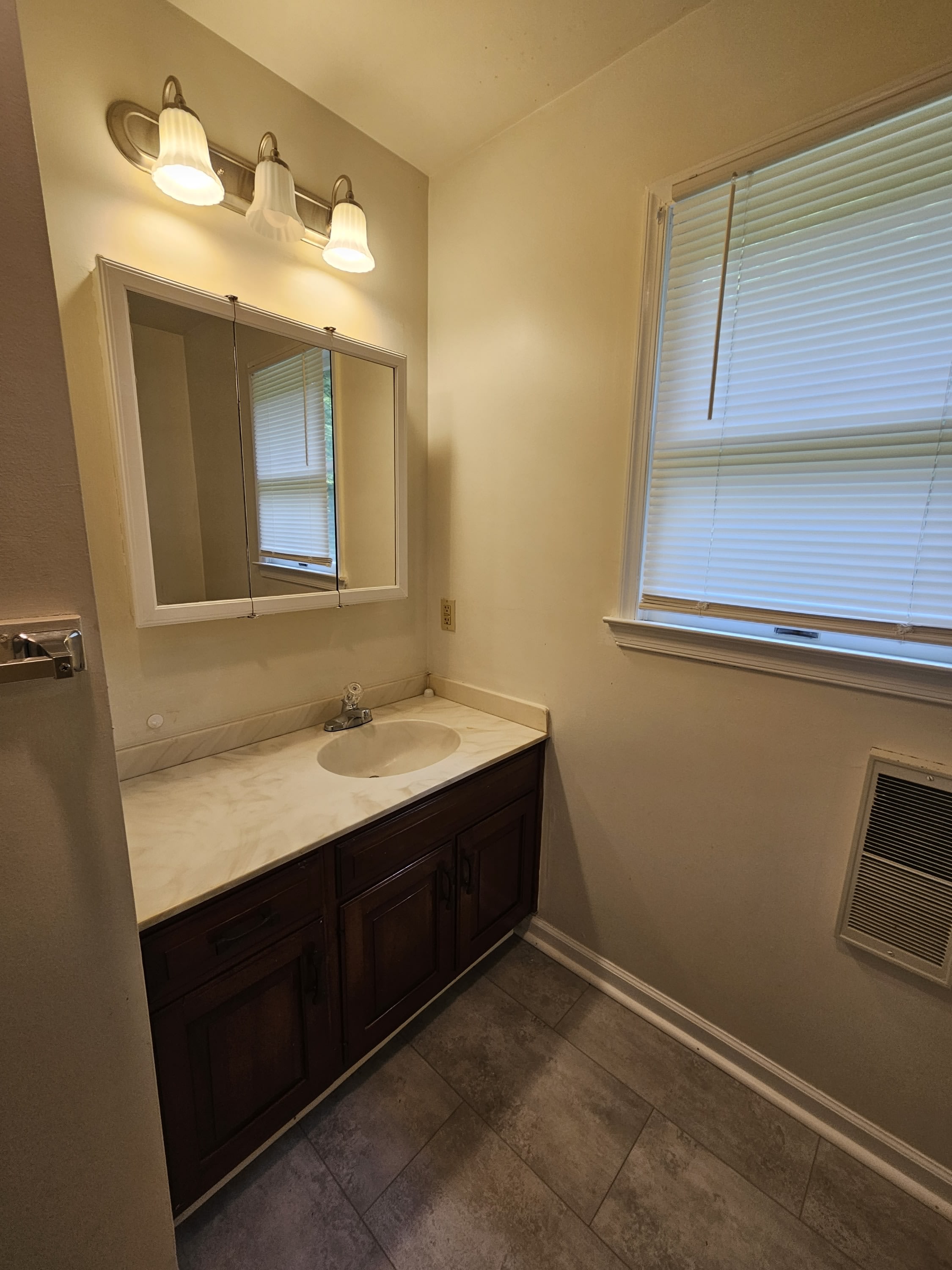 26534 Royal Oak Road – photo 5