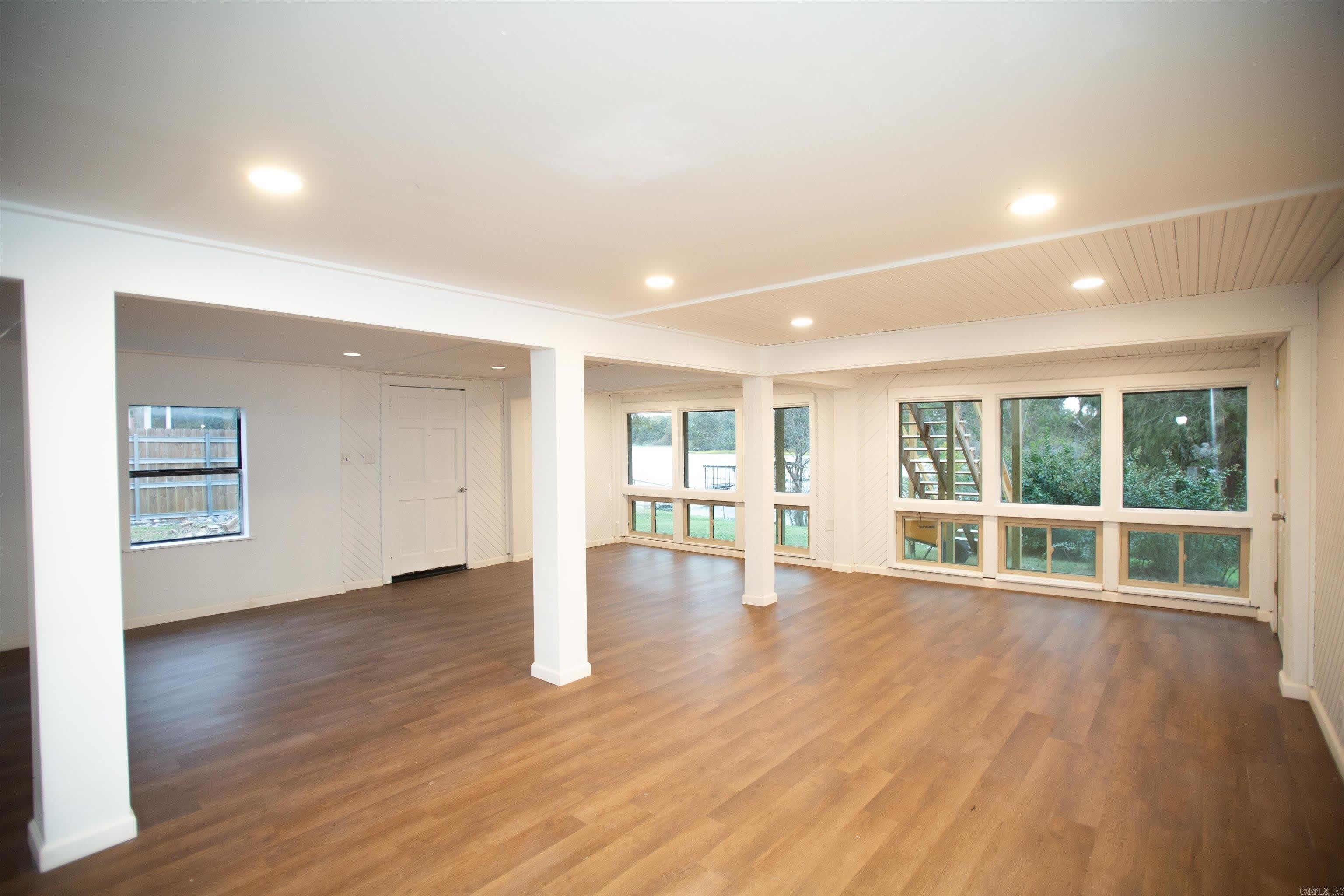 13118 Old River Drive – photo 4