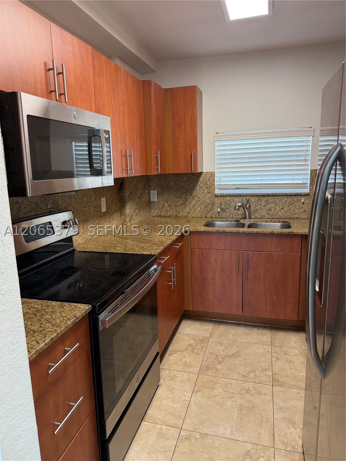11 Antilla Ave – photo 1