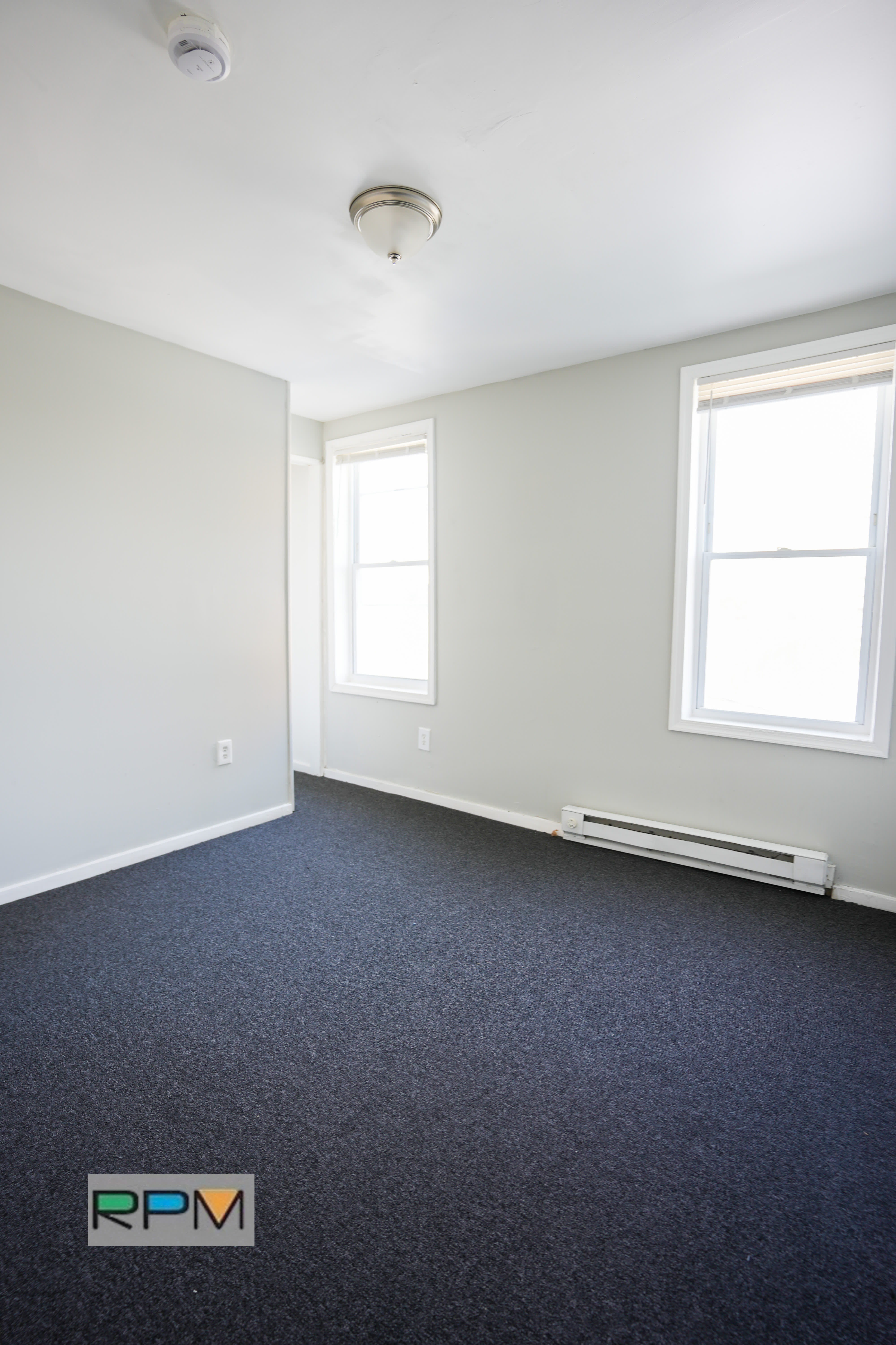 2864-3 Rayner Ave. – photo 4